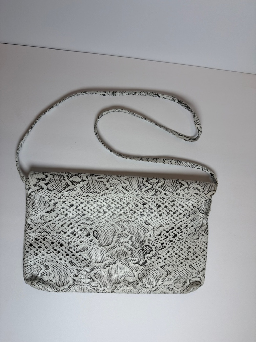 Snake Print Envelope Clutch Crossbody Bag White Black Faux Leather